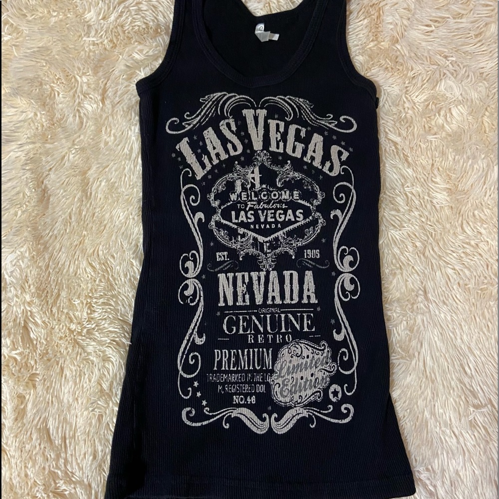 Women’s ribbed Vegas tank 🖤🖤 - Picture 1 of 2